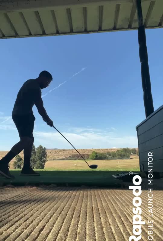 P7 IMPACT frame extracted from the uploaded swing